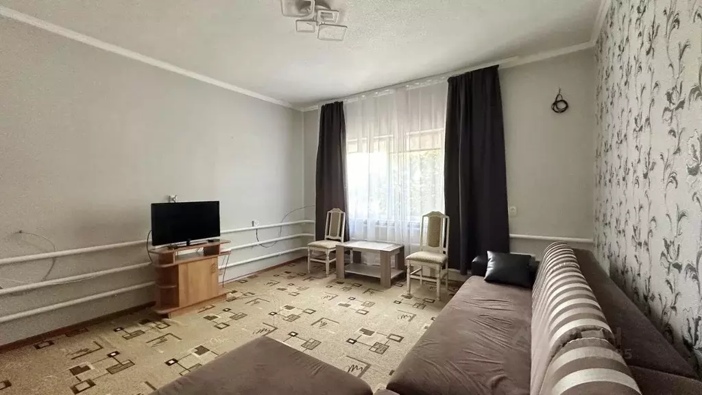 Дом в Краснодарский край, Курганинск ул. Буденного (71 м) - Фото 1