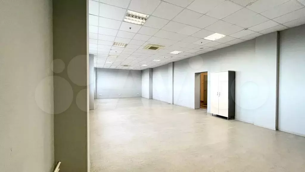 Аренда офиса 87 м в Невском районе в БЦ - Фото 1