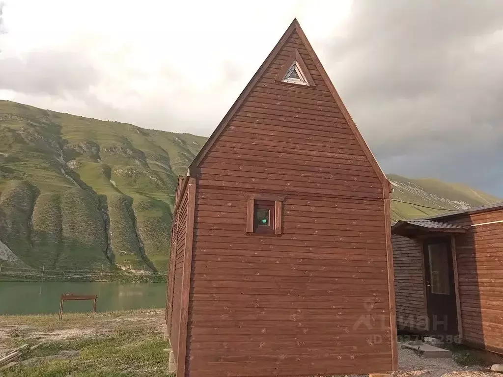 Дом в Дагестан, Хунзахский район, с. Мочох ул. Озерная, 20 (30 м) - Фото 1