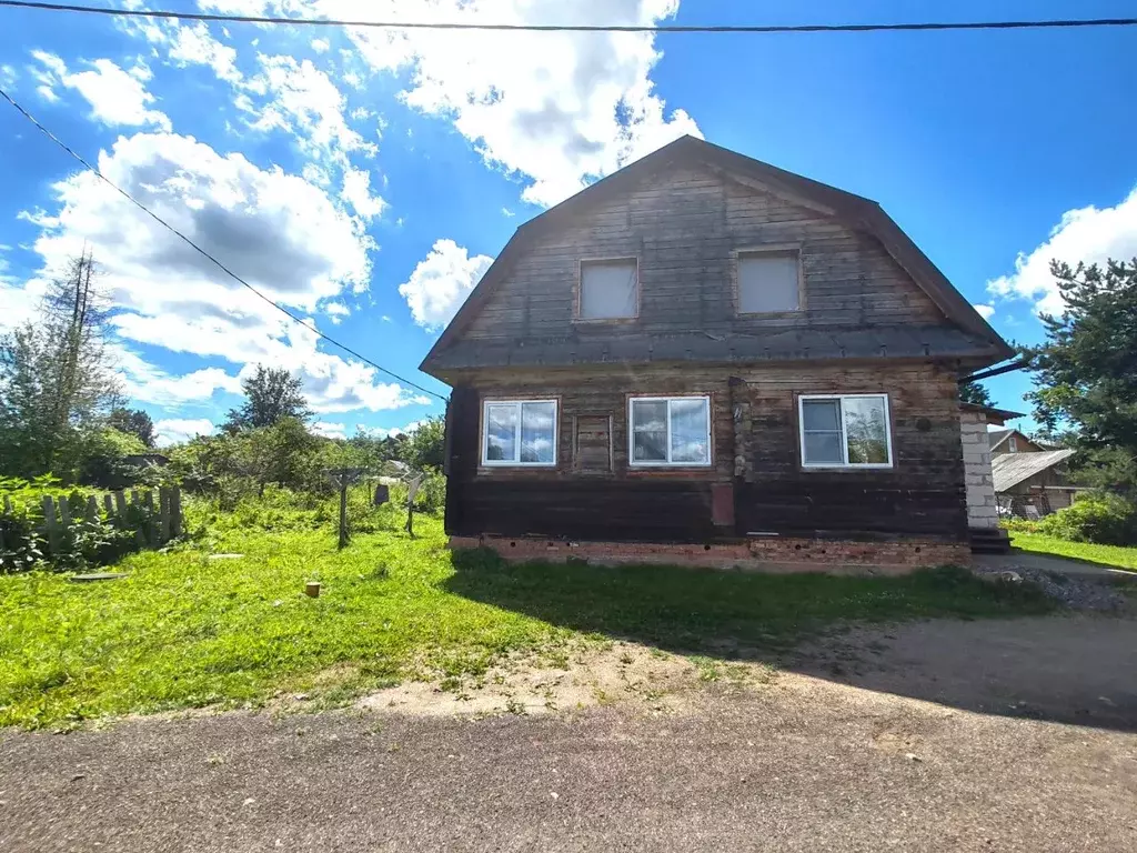 Дом в Новгородская область, Валдай Подгорный пер., 1 (122 м) - Фото 0