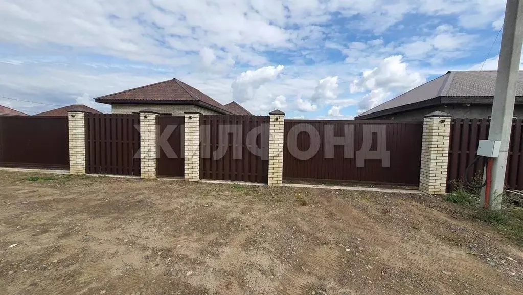 Дом в Хакасия, Усть-Абаканский район, с. Калинино ул. Живописная (95 ... - Фото 2