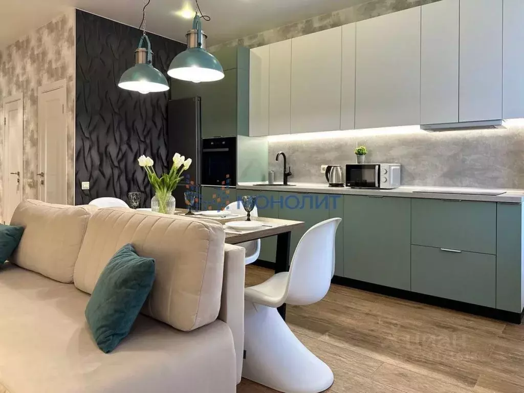 2-к кв. Нижегородская область, Нижний Новгород Дальняя ул., 8 (81.1 м) - Фото 1