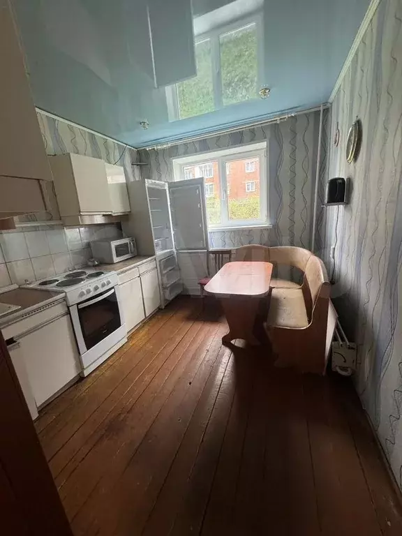 2-к. квартира, 52 м, 1/5 эт. - Фото 0