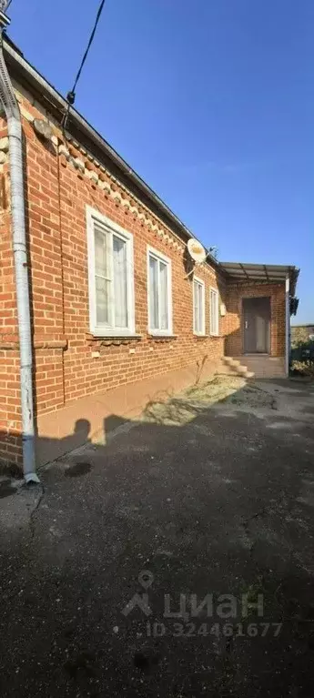 Дом в Краснодарский край, Динской район, Новотитаровская ст-ца ... - Фото 2