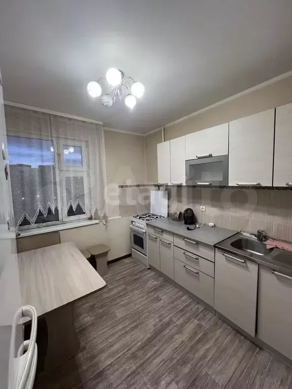 3-к. квартира, 60 м, 6/9 эт. - Фото 1