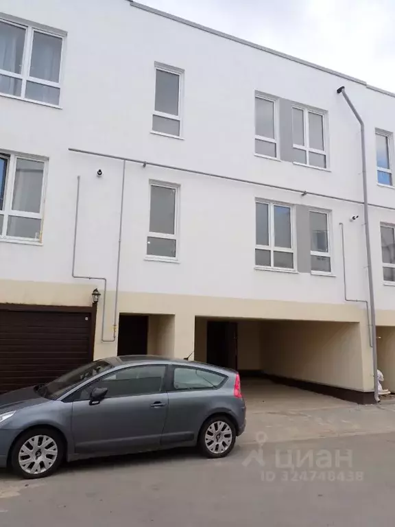 Таунхаус в Московская область, Химки городской округ, д. ... - Фото 1