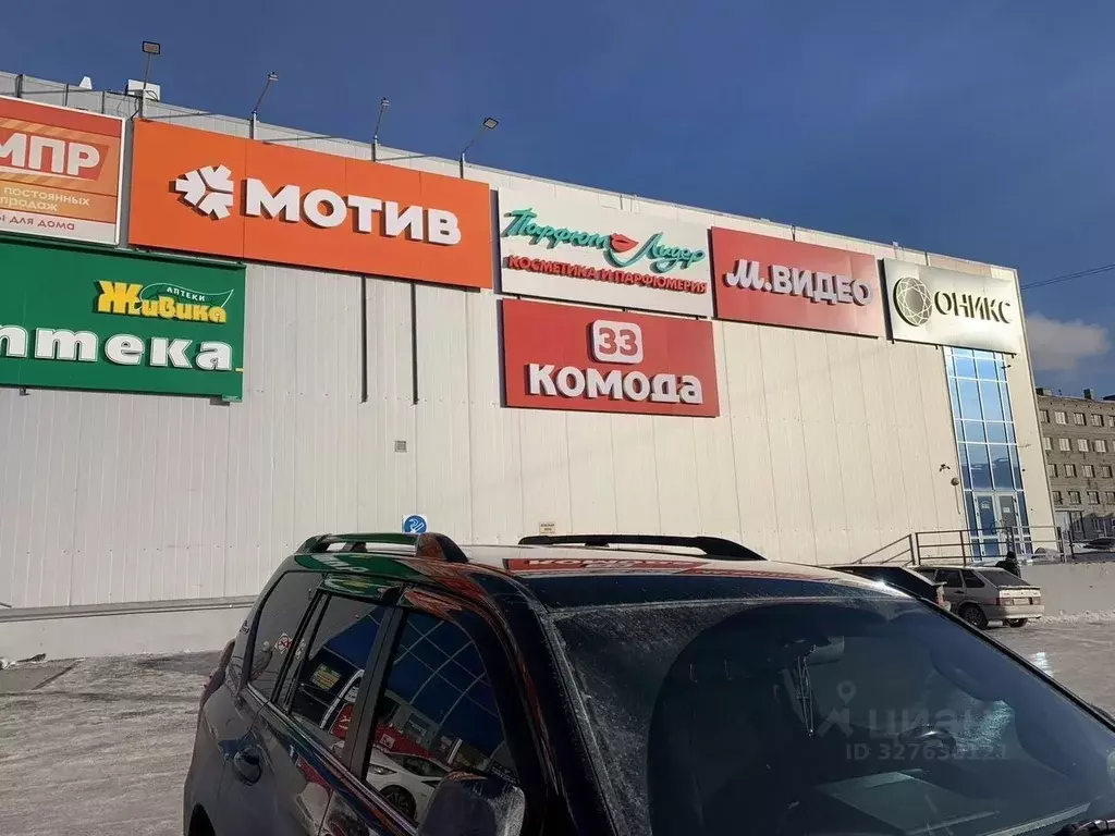 Торговая площадь в Свердловская область, Качканар ул. Гикалова, 7 (54 ... - Фото 2