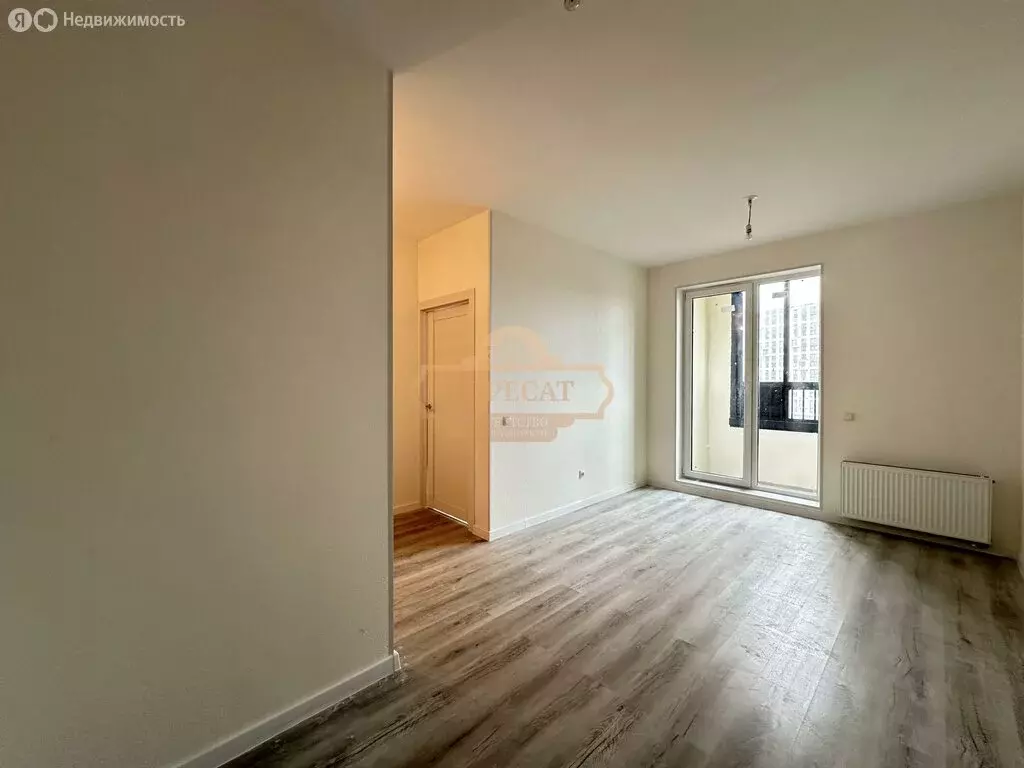 1-комнатная квартира: Новосаратовка, улица Первых, 4к3 (33.5 м) - Фото 1