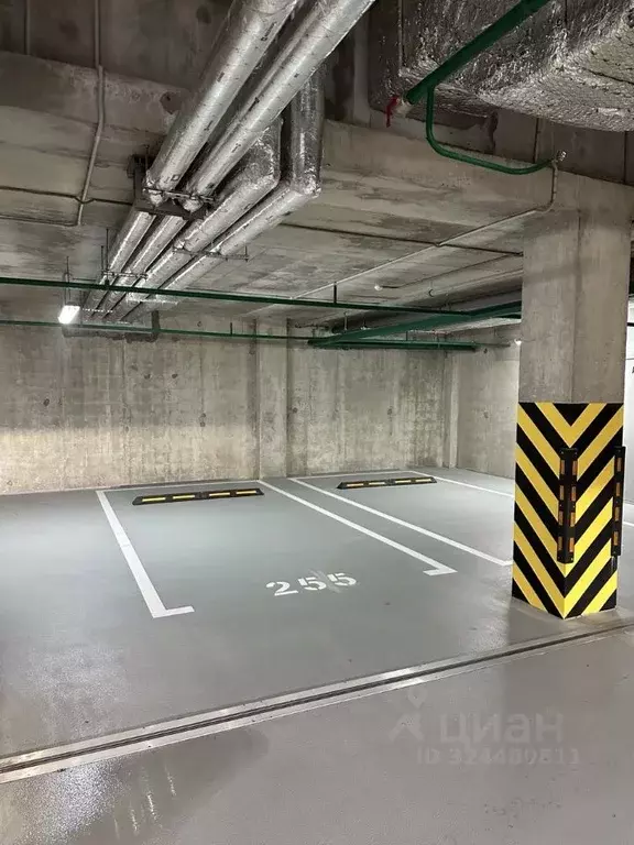 Гараж в Санкт-Петербург Петровский просп., 9к2 (19 м) - Фото 1