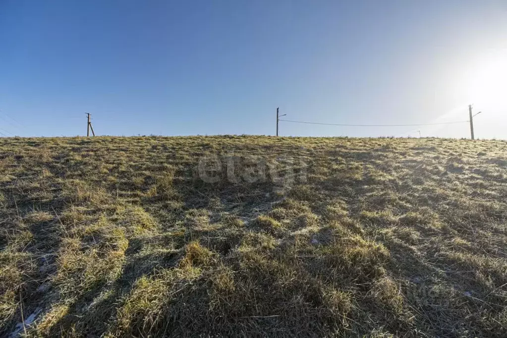 Участок в Севастополь с. Вишневое, ул. Аметхан-Султан, 14 (4.0 сот.) - Фото 1