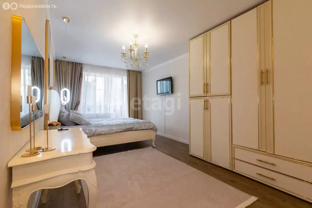 3-комнатная квартира: Калининград, Озёрная улица, 34 (89.7 м) - Фото 1