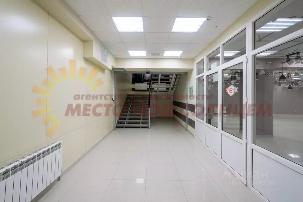 Помещение свободного назначения в Краснодарский край, Ейск ул. ... - Фото 1