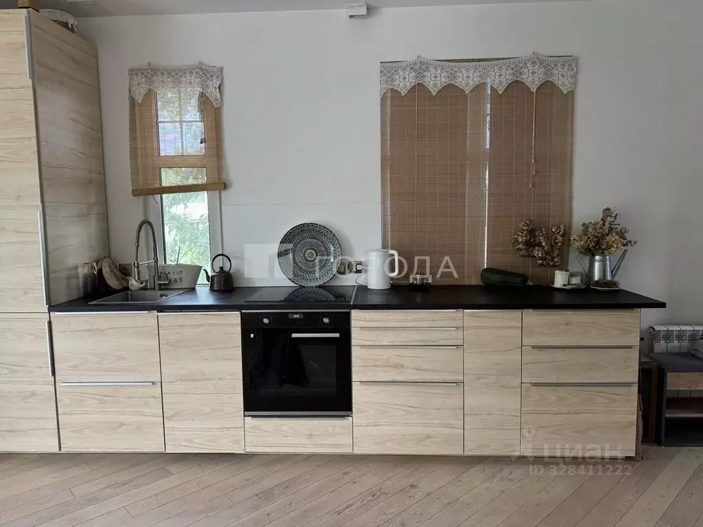 Дом в Новосибирская область, Мошковский район, пос. Октябрьский ул. ... - Фото 1