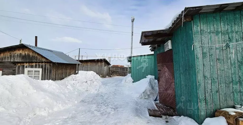 Дом в Новосибирская область, Колывань рп ул. Калинина (35 м) - Фото 0
