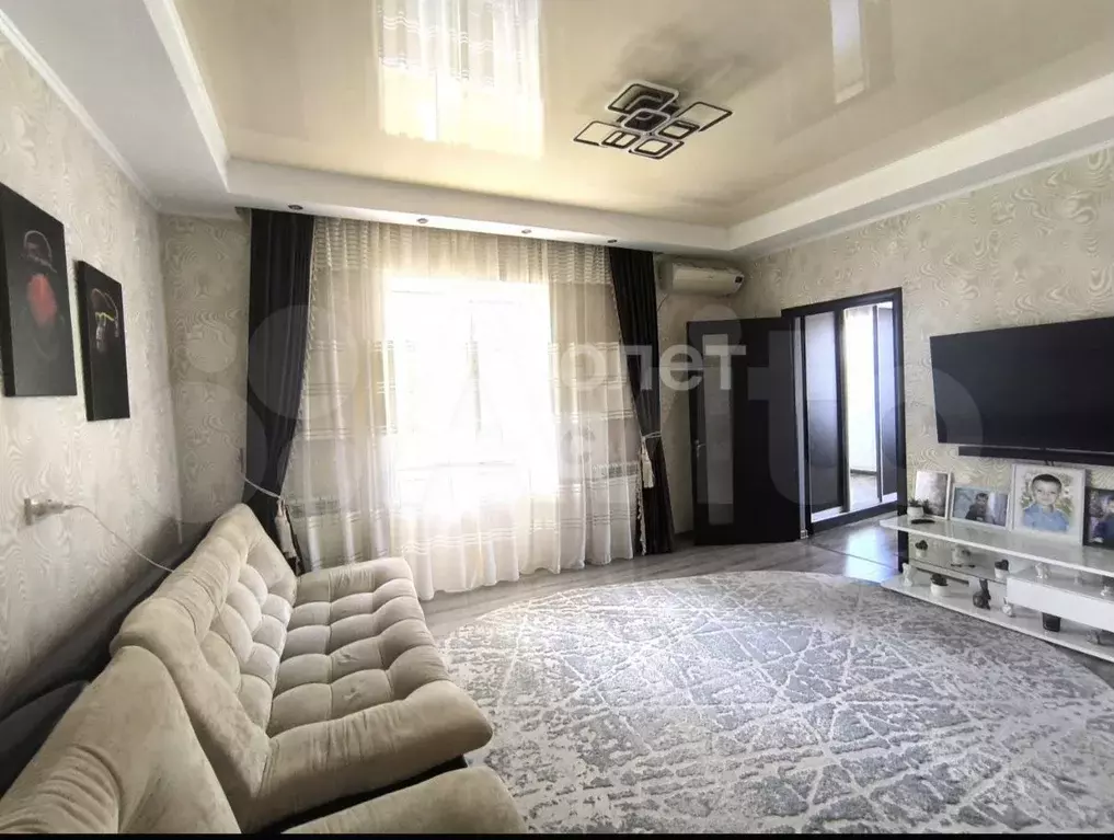 3-к. квартира, 61 м, 2/2 эт. - Фото 1