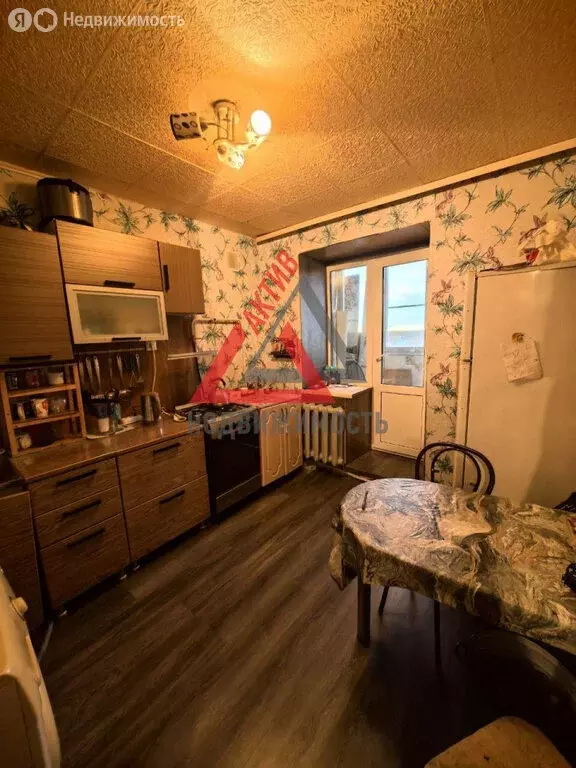 1-комнатная квартира: Каменск-Уральский, 2-й Рабочий посёлок, Средний ... - Фото 2