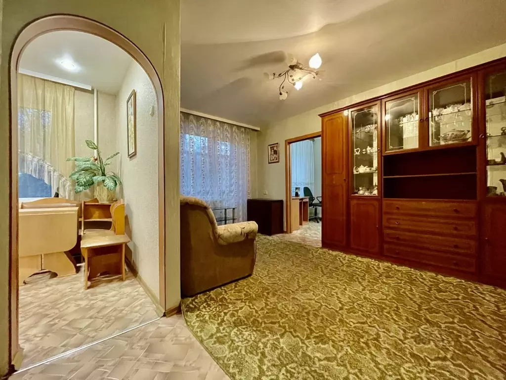 2-к кв. Нижегородская область, Нижний Новгород ул. Адмирала Нахимова, ... - Фото 2