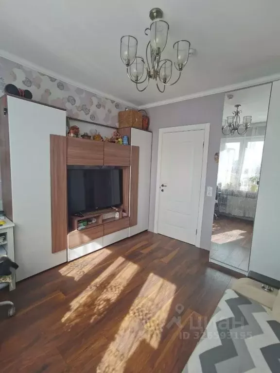 3-к кв. Санкт-Петербург ул. Маршала Казакова, 78к1 (72.6 м) - Фото 1