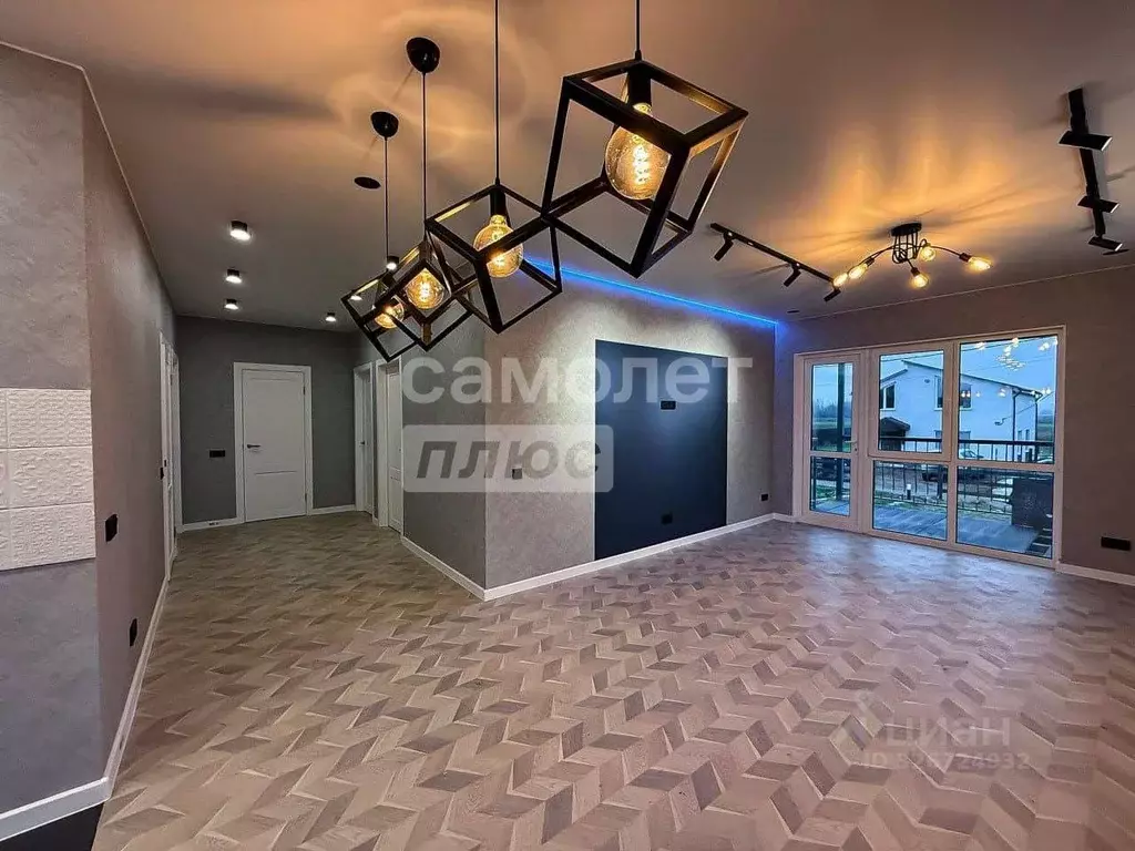 Дом в Ленинградская область, Ломоносовский район, Аннинское городское ... - Фото 1