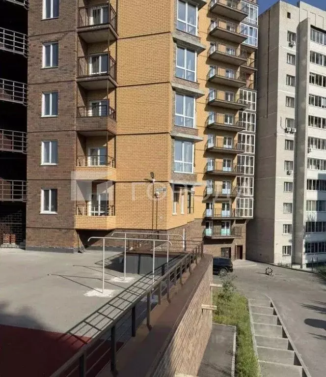 3-к кв. Алтайский край, Барнаул ул. Папанинцев, 143 (50.6 м) - Фото 1