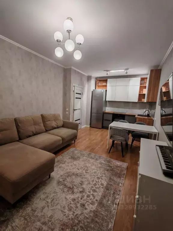 2-к кв. Красноярский край, Красноярск наб. Ярыгинская, 9 (40.0 м) - Фото 1