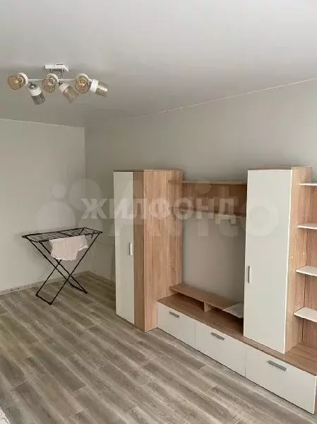 1-к. квартира, 40 м, 8/17 эт. - Фото 1