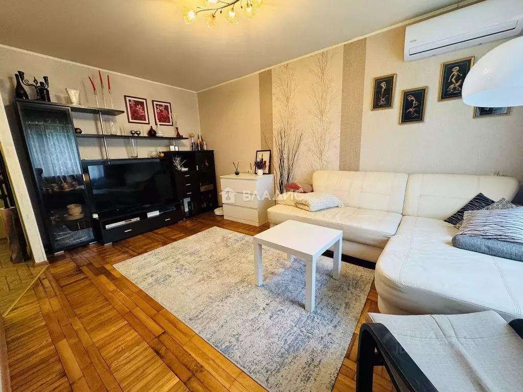 Квартира, 3 комнаты, 60.7 м - Фото 0