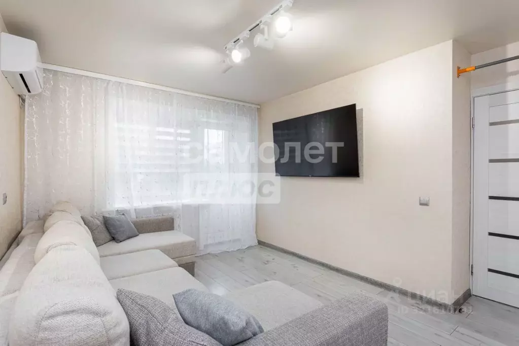 2-к кв. Хабаровский край, Хабаровск ул. Серышева, 74 (52.0 м) - Фото 1