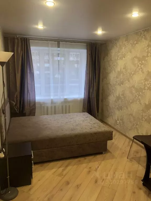 Комната Санкт-Петербург Новочеркасский просп., 10 (18.0 м) - Фото 1