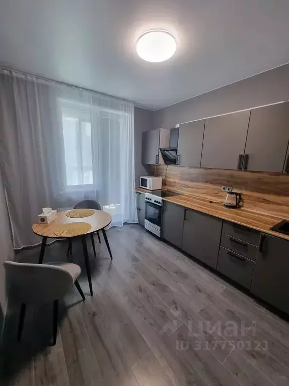 1-к кв. Приморский край, Владивосток ул. Североморская, 3к2 (40.0 м) - Фото 1