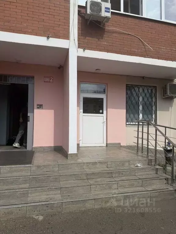 Офис в Краснодарский край, Краснодар Юбилейный мкр, просп. Чекистов, ... - Фото 1