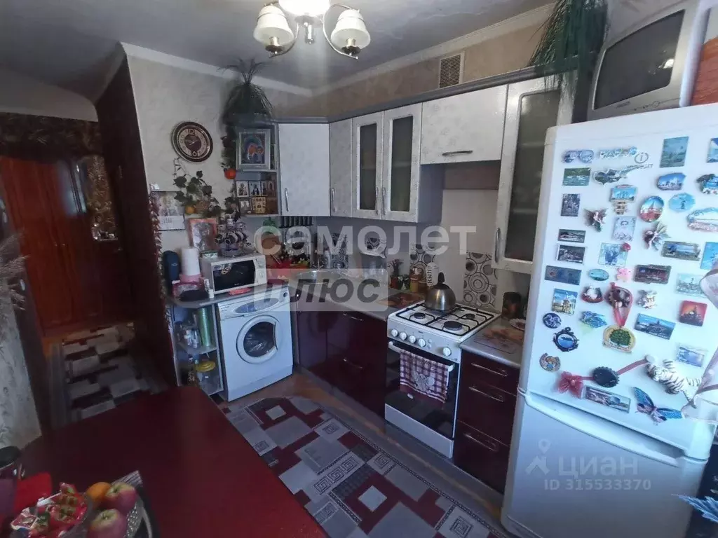 2-к кв. Белгородская область, Старый Оскол Молодогвардеец мкр, 7 (43.9 ... - Фото 1