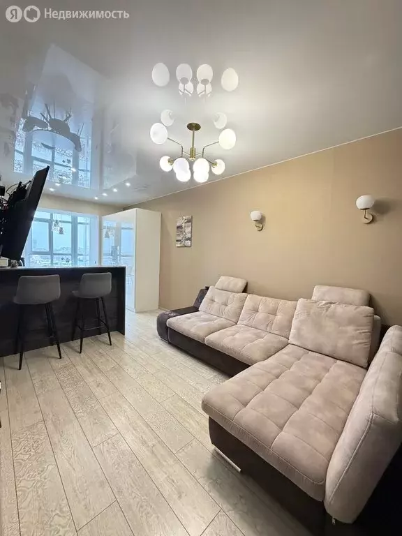 3-комнатная квартира: Уссурийск, улица Александра Зеленского, 34 (55.5 ... - Фото 1