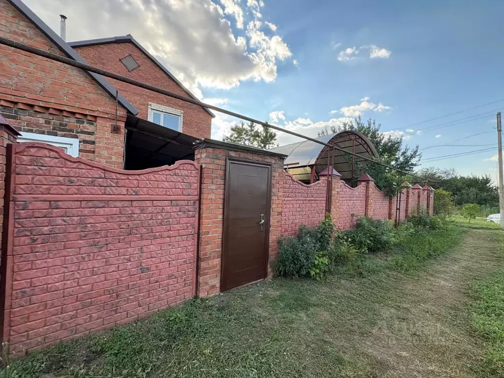 Дом в Ставропольский край, Новоалександровский муниципальный округ, ... - Фото 0
