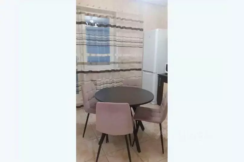 2-к кв. Красноярский край, Красноярск Взлетка мкр, ул. Батурина, 30к3 ... - Фото 0