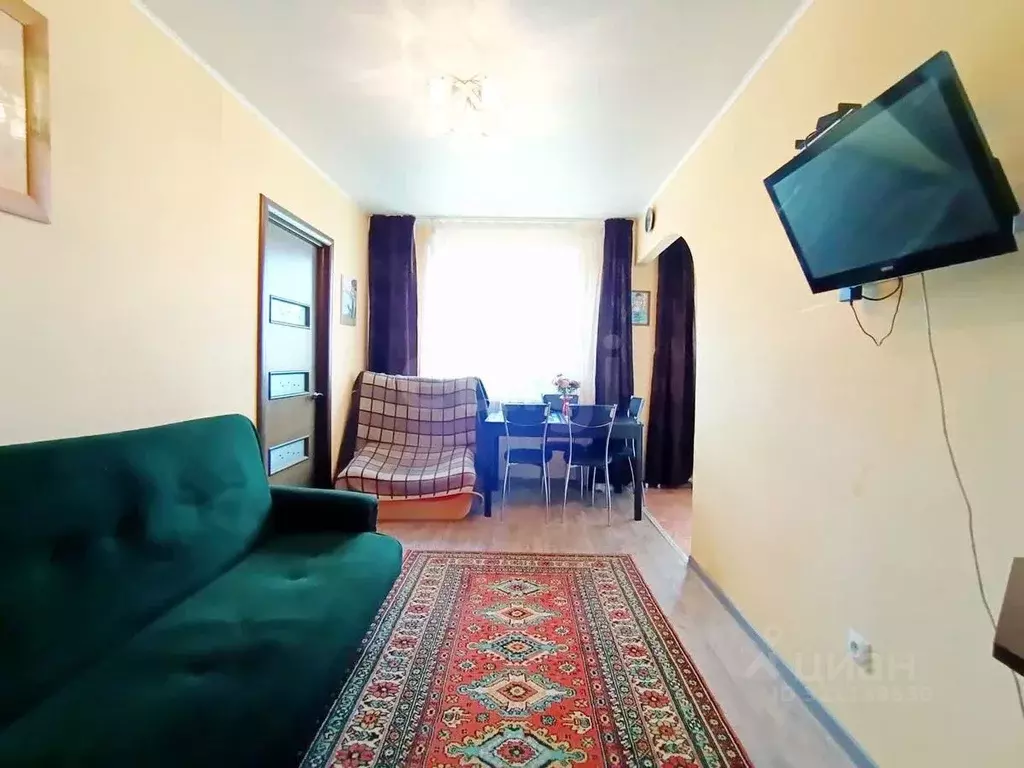 3-к кв. Смоленская область, с. Вязьма-Брянская ул. Авиационная, 4 ... - Фото 1