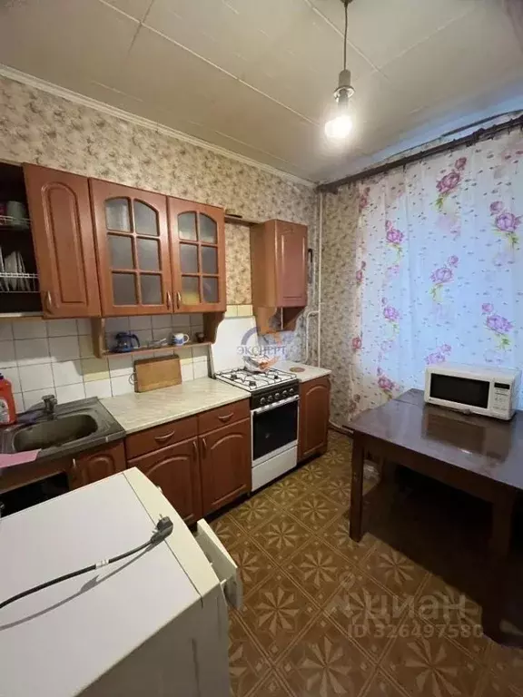 2-к кв. Новгородская область, Великий Новгород ул. Свободы, 27к1 (52.9 ... - Фото 1