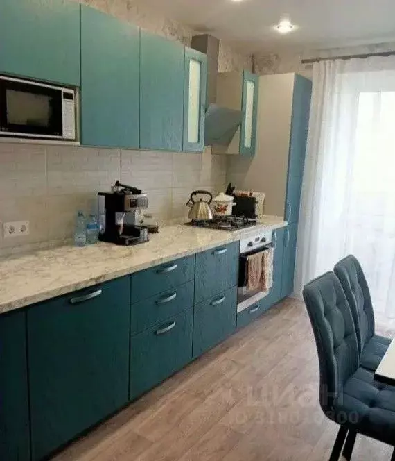 2-к кв. Саратовская область, Энгельс Санаторная ул., 3И (60.0 м) - Фото 0