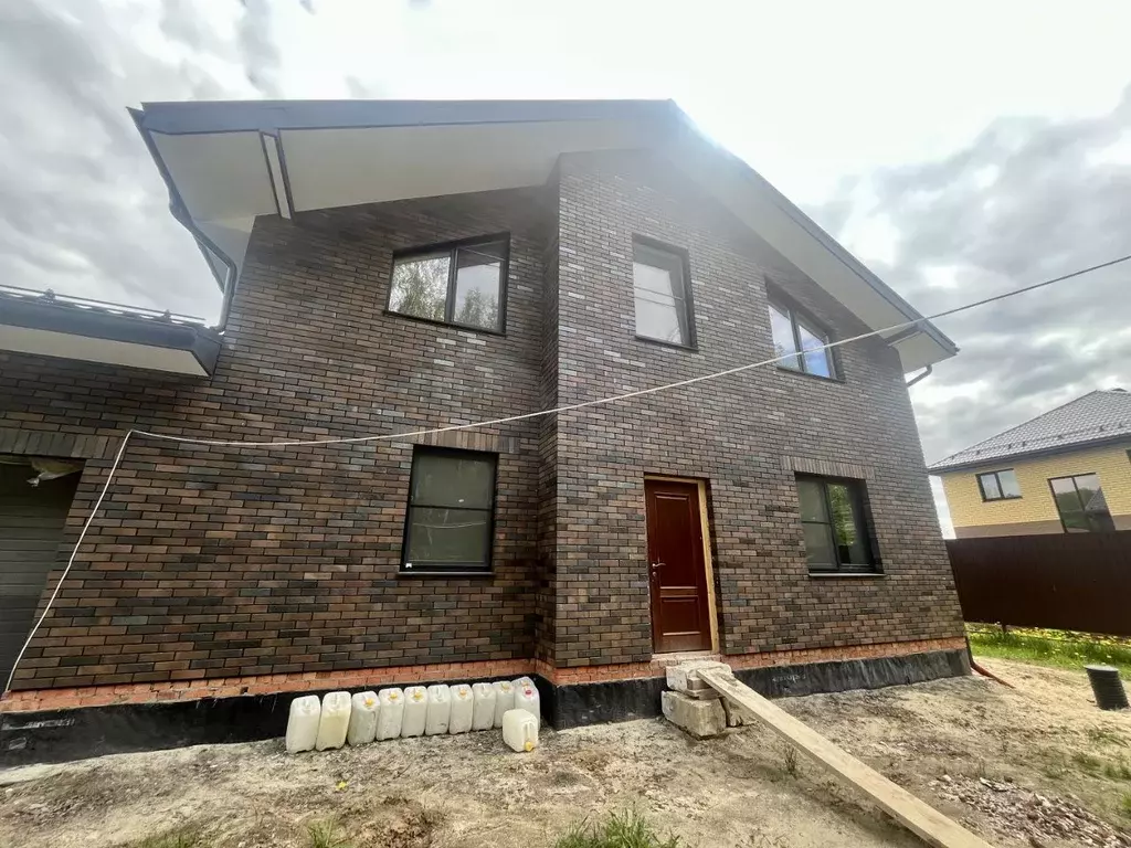 Дом в Калужская область, Калуга городской округ, д. Лихун ул. 4-я ... - Фото 1