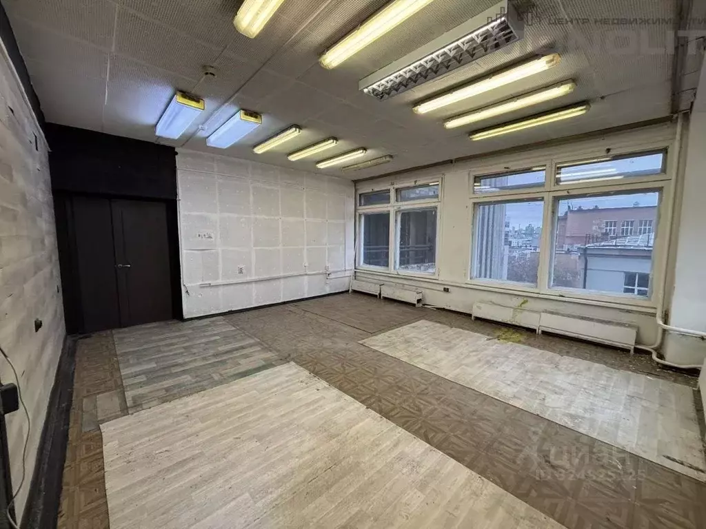 Офис в Свердловская область, Екатеринбург ул. Тургенева, 13 (33 м) - Фото 1