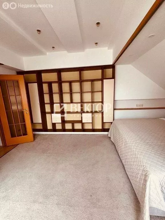 3-комнатная квартира: Владимир, Кремлёвская улица, 10 (86 м) - Фото 1