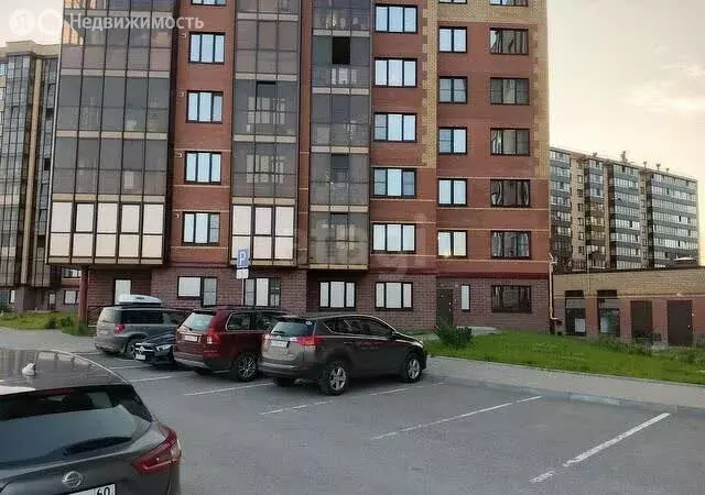 3-комнатная квартира: Писковичи, улица Гецентова, 7 (87.6 м) - Фото 1