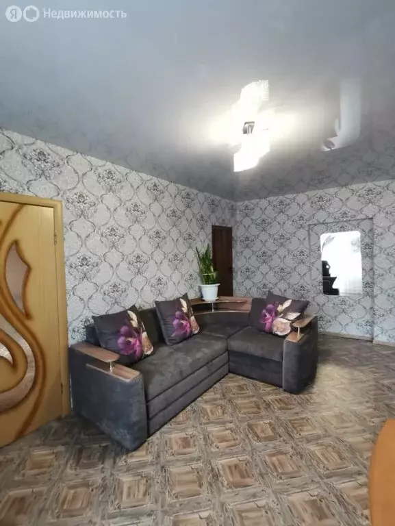 2-комнатная квартира: Комсомольск-на-Амуре, Ленинградская улица, 36 ... - Фото 1