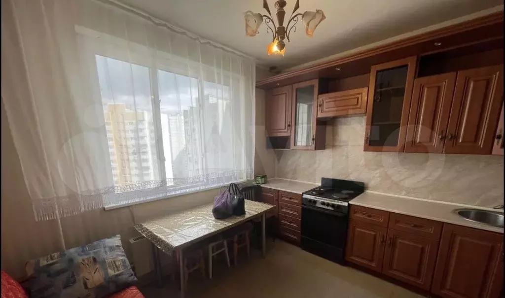 2-к. квартира, 60 м, 14/17 эт. - Фото 1