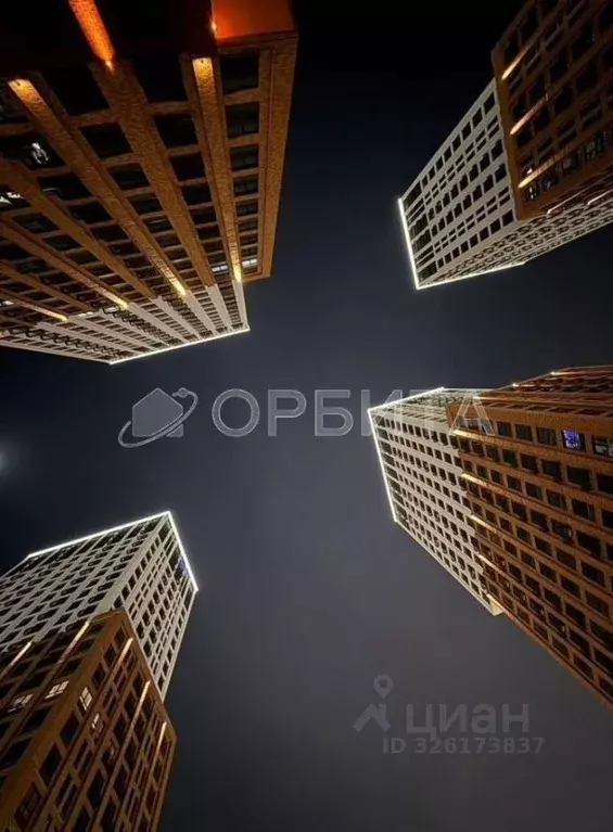 3-к кв. Тюменская область, Тюмень ул. Тимофея Чаркова, 93 (96.9 м) - Фото 2