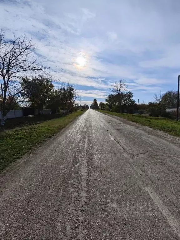 Дом в Крым, Нижнегорский район, с. Изобильное ул. Грибакова (45 м) - Фото 0