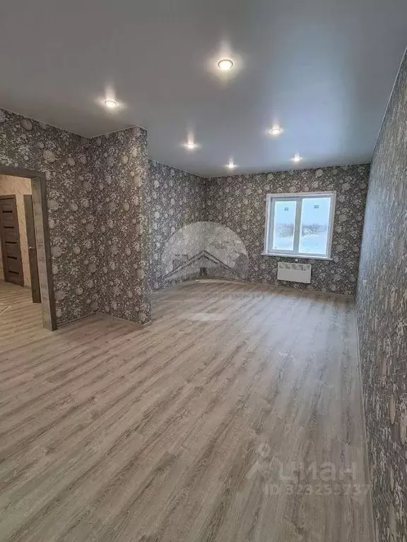 Дом в Новгородская область, Новгородский район, Савинское с/пос, д. ... - Фото 2