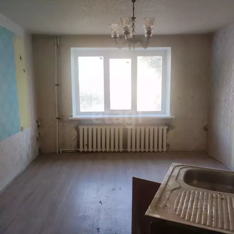 3-к кв. Астраханская область, Астрахань ул. Капитана Краснова, 13 ... - Фото 1