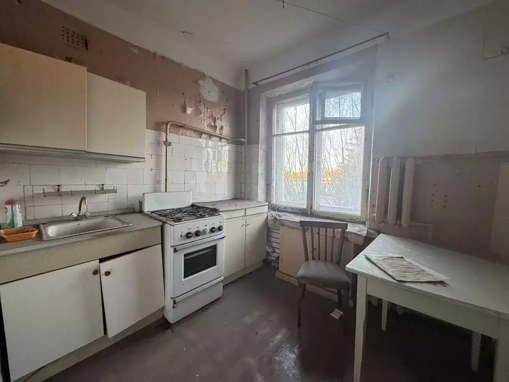 2-к кв. Ленинградская область, Волхов ул. Вали Голубевой, 1А (40.0 м) - Фото 1