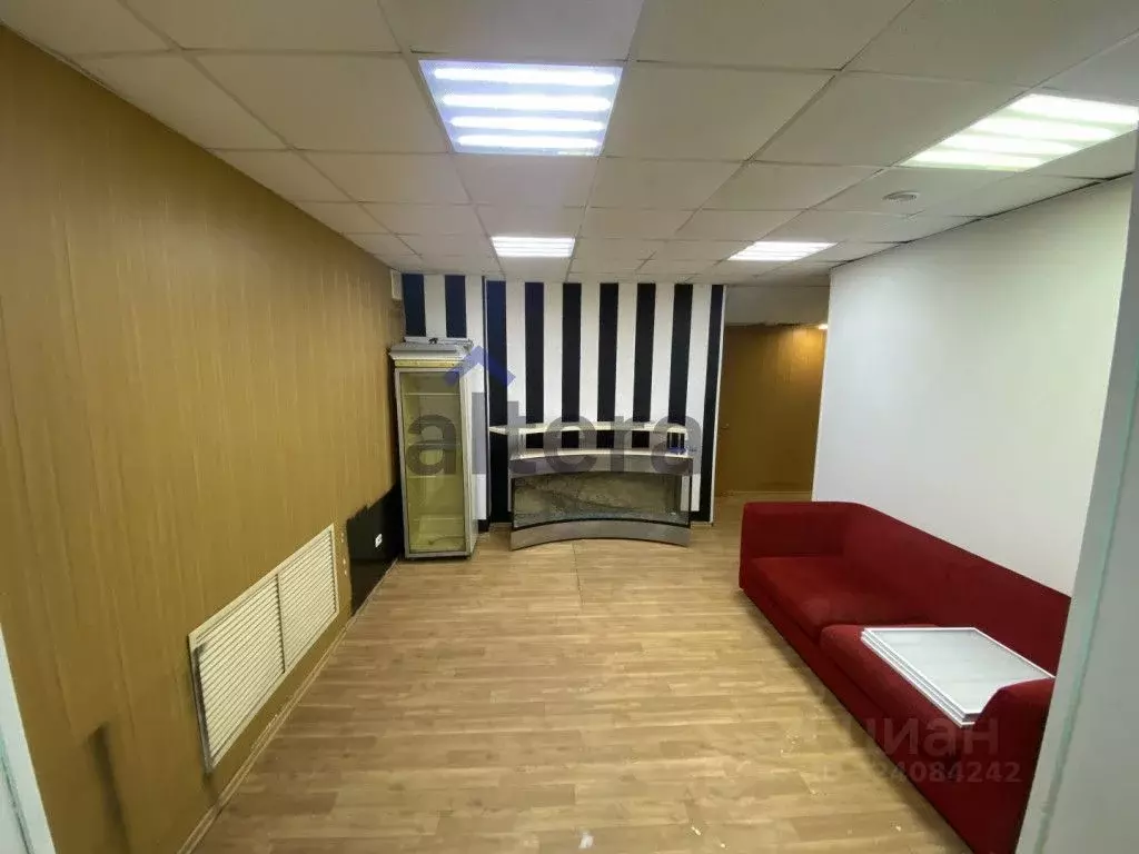 Помещение свободного назначения в Татарстан, Казань ул. Масгута ... - Фото 2